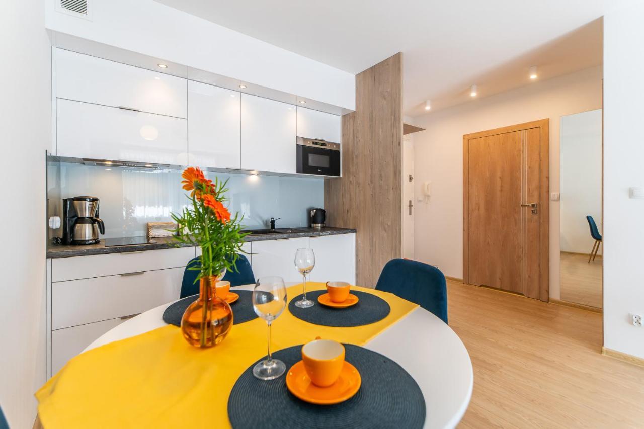 Apatramenty U Ireny - Blizej Morza Apartment Kolobrzeg Bagian luar foto